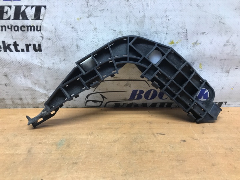 Клипса бампера Honda Mobilio Spike 2006 GK1 L15A зад прав