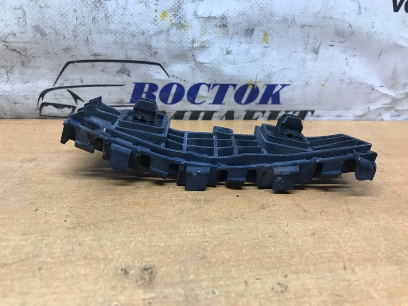 Клипса бампера Honda Insight ZE2 LDA зад прав