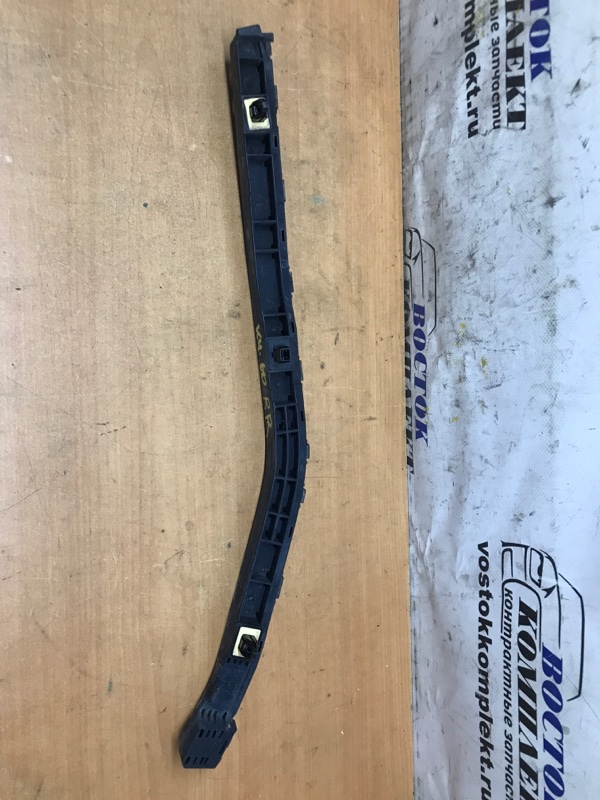 Клипса бампера Honda Stream RN6 R18A зад прав