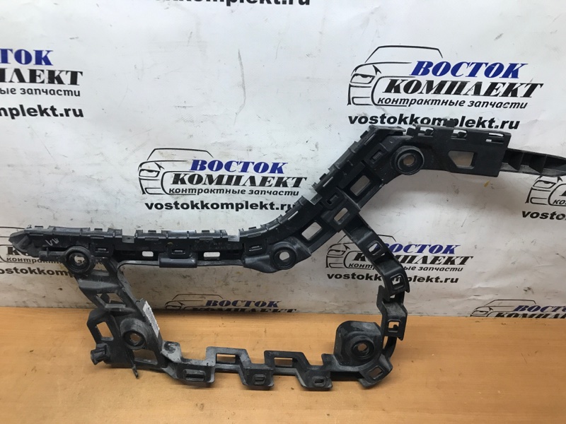 Клипса бампера Volkswagen Golf 2014 5G1 CHPA зад прав