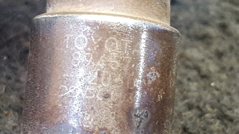 Датчик кислородный Toyota Prius ZVW30 2ZR-FXE