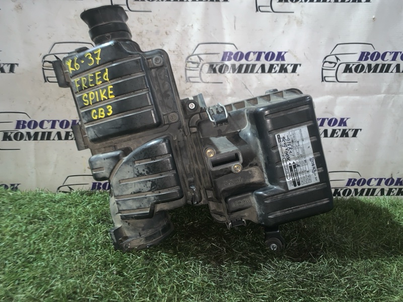 Корпус воздушного фильтра Honda Freed Spike GB3 L15A