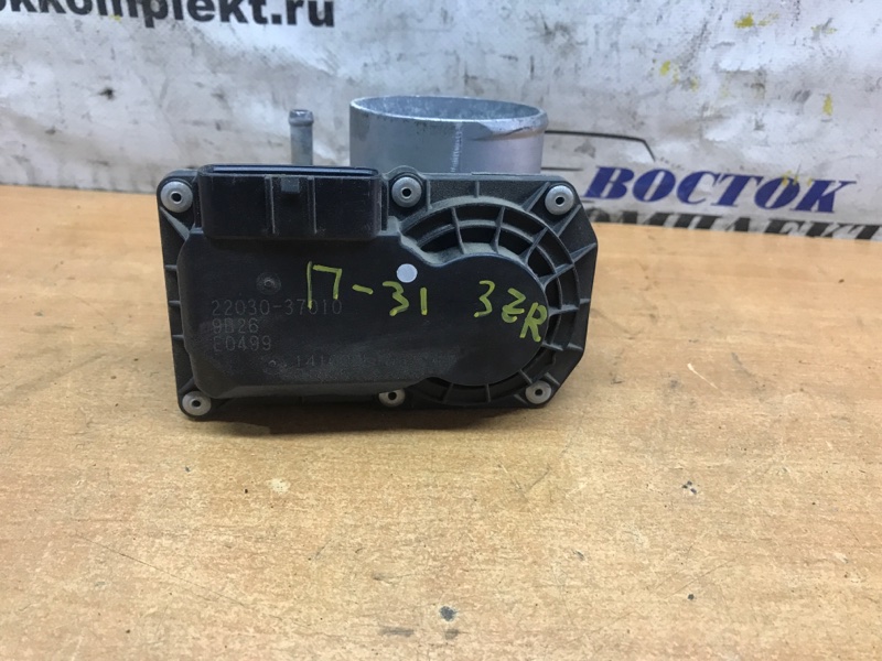 Заслонка дроссельная Toyota Voxy ZRR70G 3ZR