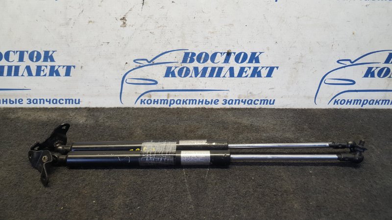 Амортизатор багажника Honda Fit 2012 GE6 L13A