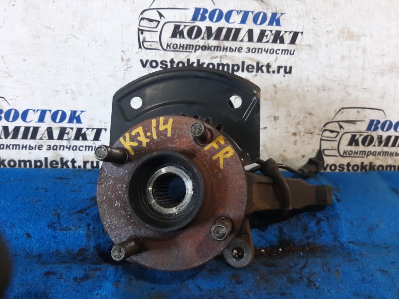 Ступица Nissan March K13 HR12DE перед прав