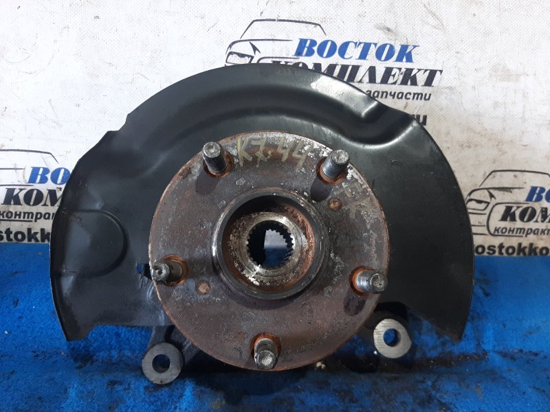 Ступица Toyota Isis 2006 ANM15W 1AZ-FSE перед прав