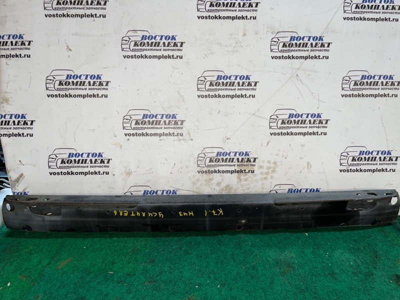 Усилитель бампера Toyota Hiace TRH228B 2TR-FE