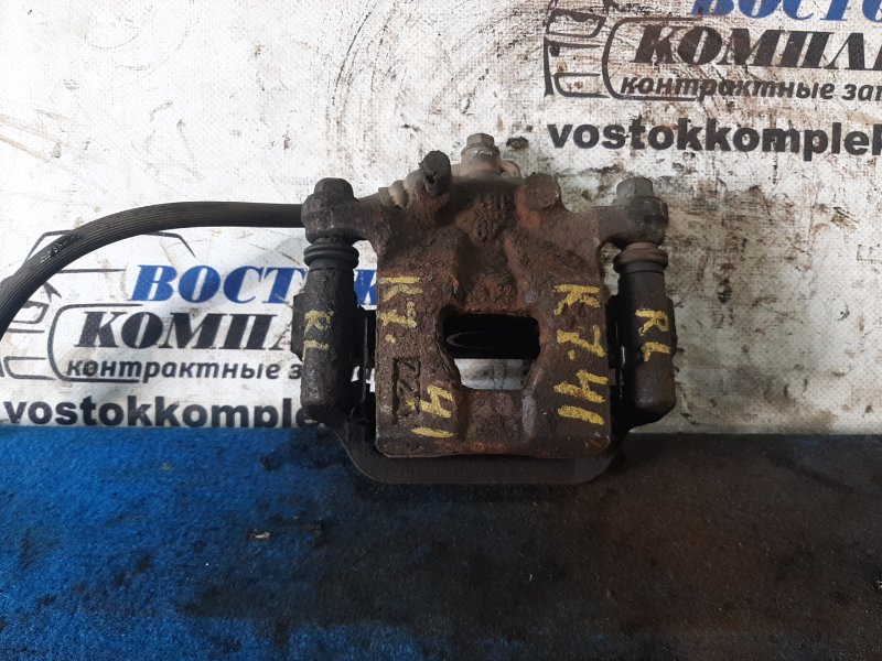 Суппорт Nissan Serena CNC25 MR20DE зад лев