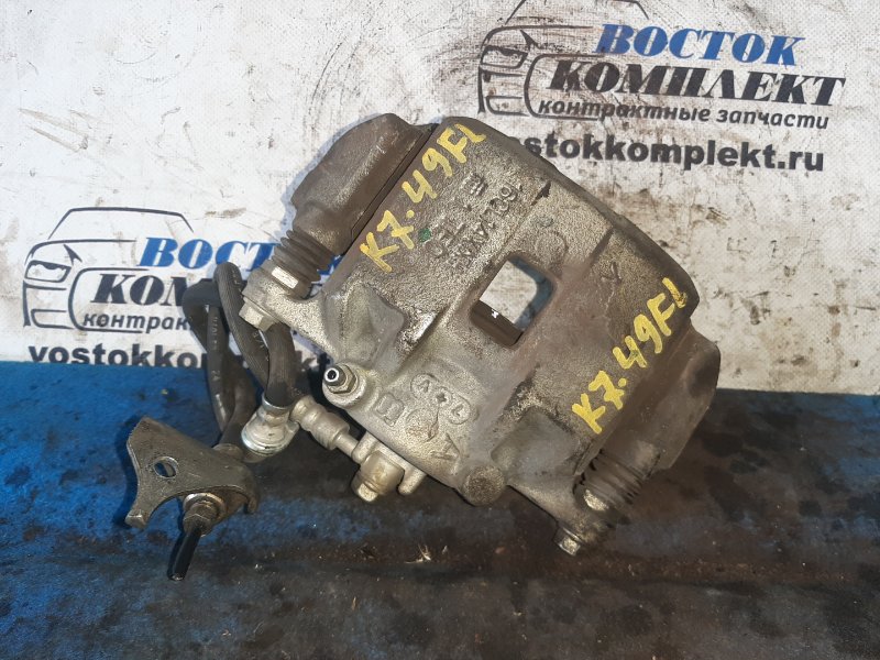 Суппорт Honda Insight ZE2 LDA перед лев