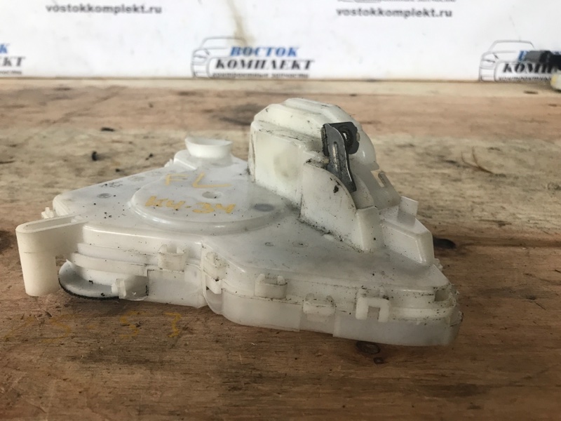 Замок дверной Honda Stepwgn 2011 RK1 R20A перед лев