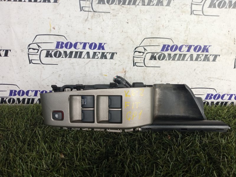 Блок управления стеклоподъемниками Honda Fit 2011 GP1 LDA