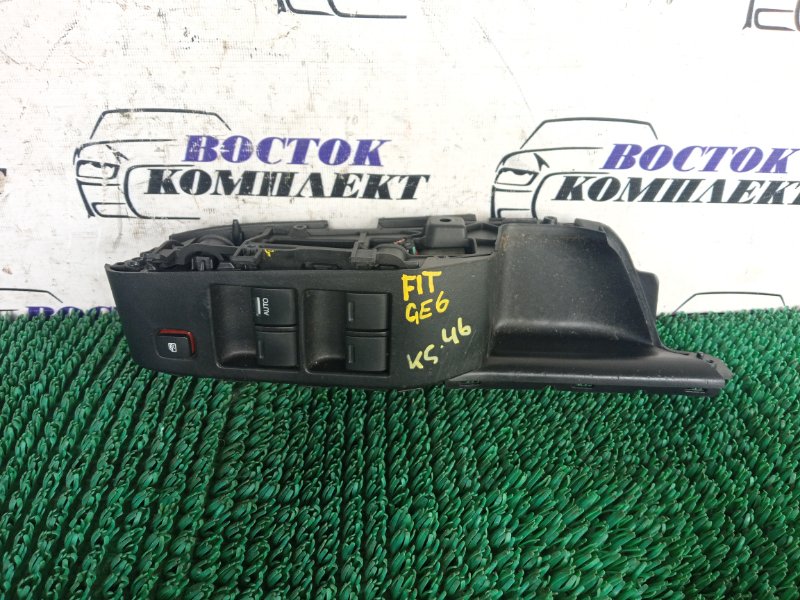 Блок управления стеклоподъемниками Honda Fit 2008 GE6 L13A