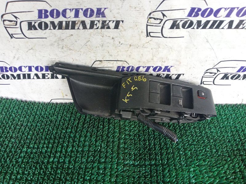 Блок управления стеклоподъемниками Honda Fit 2008 GE6 L13A