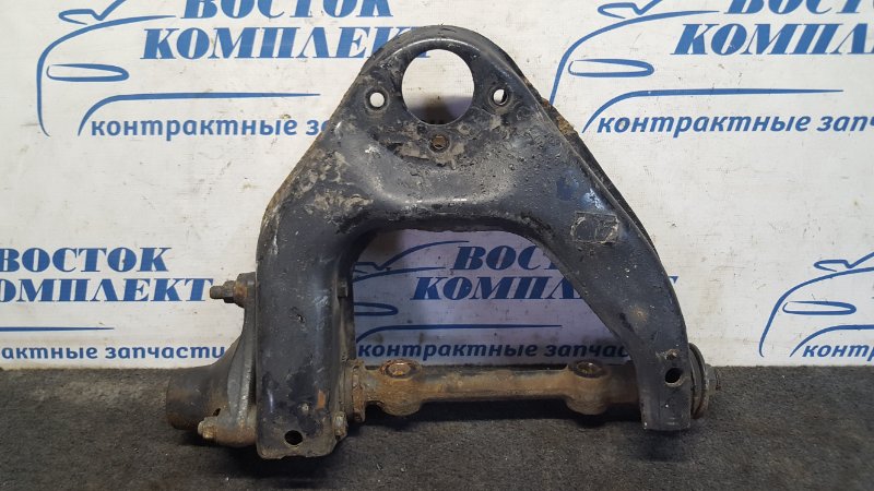 Рычаг подвески Mazda Bongo SKP2M L8 перед лев