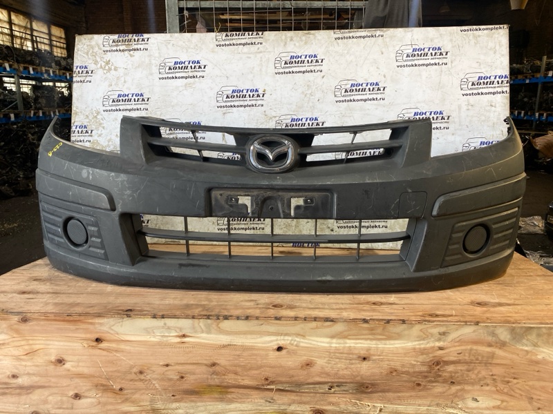 Бампер Mazda Familia VZNY12 HR16DE перед