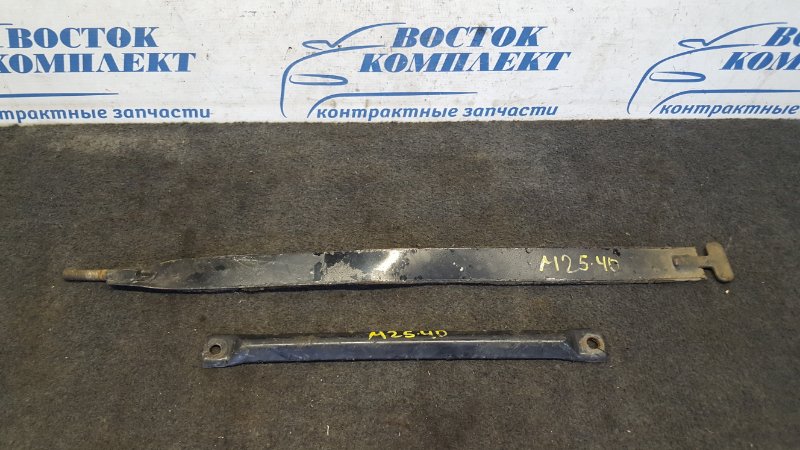 Крепление топливного бака Mazda Bongo SKP2M L8