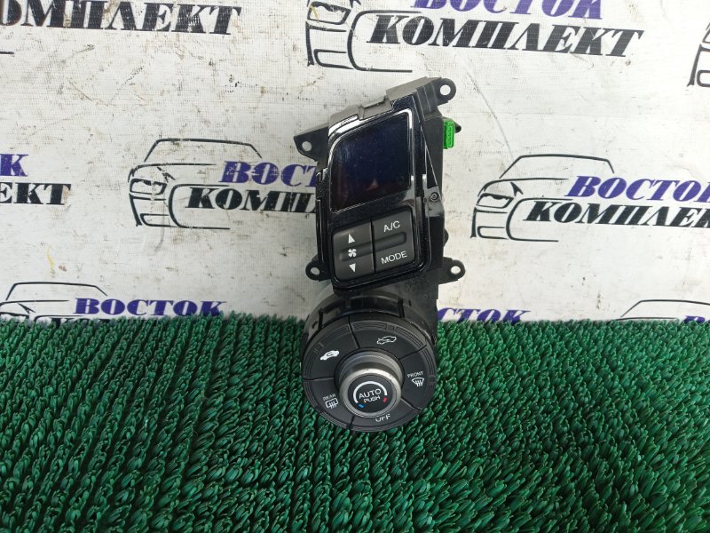 Блок управления климат-контролем Honda Insight 2010 ZE2 LDA