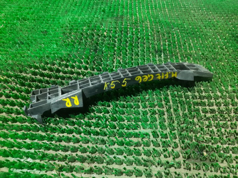 Клипса бампера Honda Fit 2008 GE6 L13A зад прав