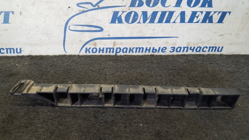 Клипса бампера Honda Stepwgn 2004 RF3 K20A зад лев