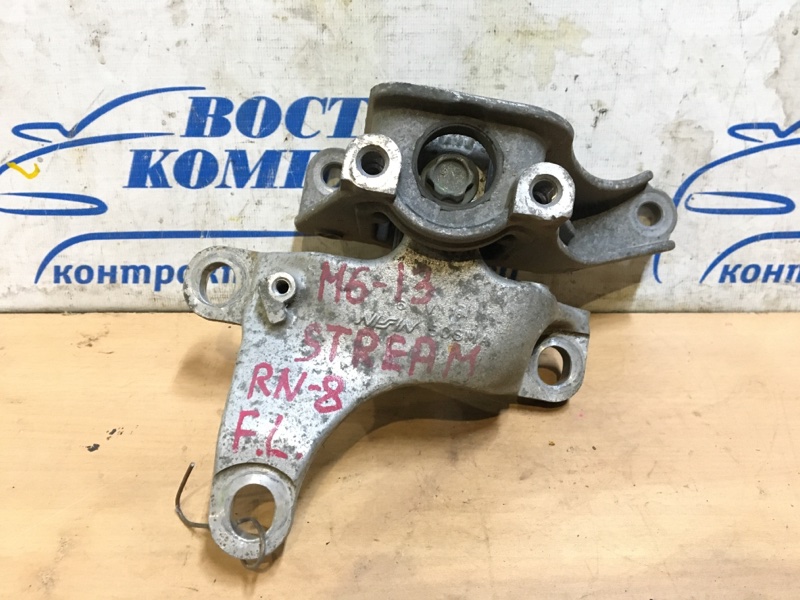 Подушка двигателя Honda Stream RN8 R20A лев