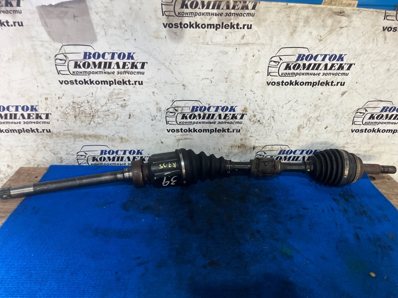 Привод Toyota Voxy 2002 AZR65 1AZ-FSE перед прав