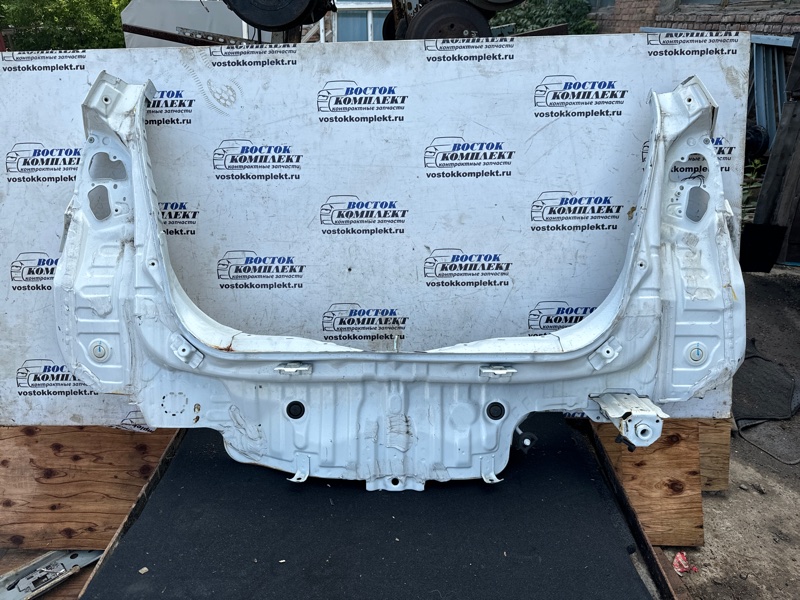 Задняя панель кузова Honda Fit 2011 GE7 L13A