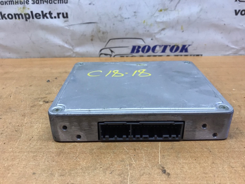 Блок управления ДВС Toyota Starlet 1991 EP82 4E-FE