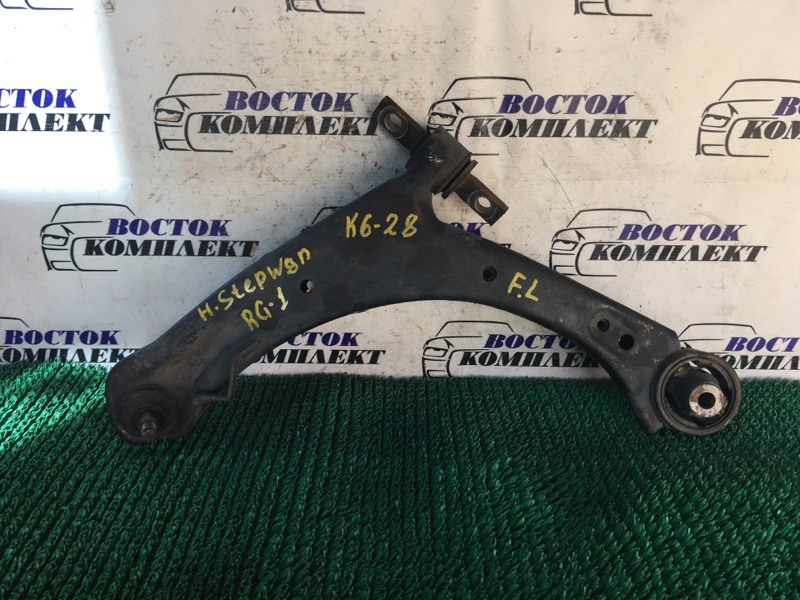 Рычаг подвески Honda Stepwgn 2006 RG1 K20A перед лев