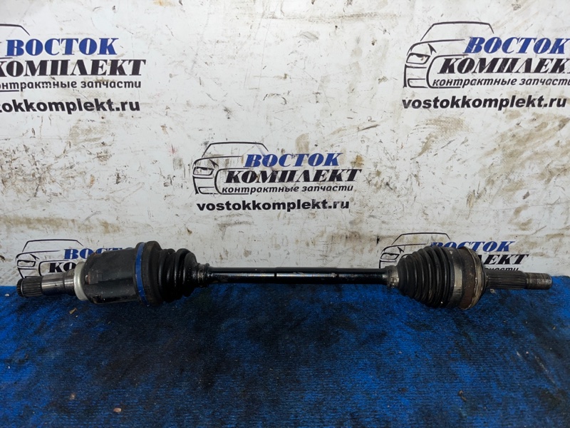 Привод Toyota IQ 2011 KGJ10 1KR-FE перед лев