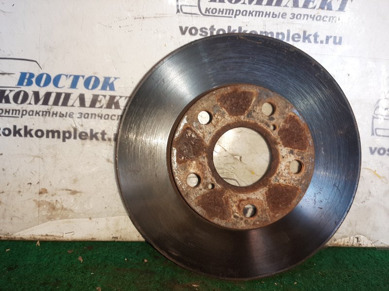 Диск тормозной Toyota Voxy AZR60 1AZ-FSE перед