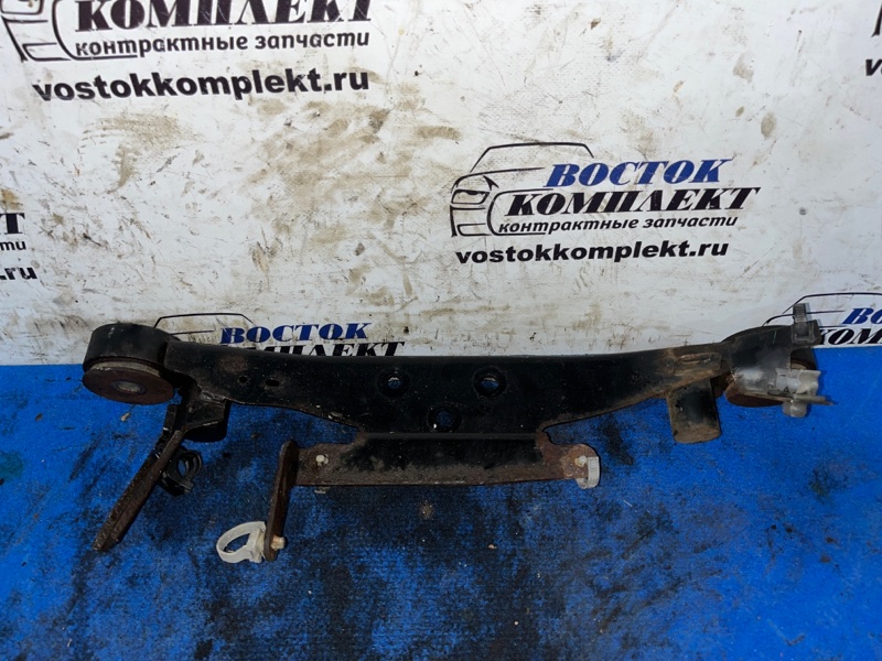 Подушка редуктора Mazda Demio DY5R ZY-VE