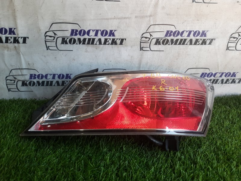 Фонарь стоп-сигнала toyota BB QNC20 прав