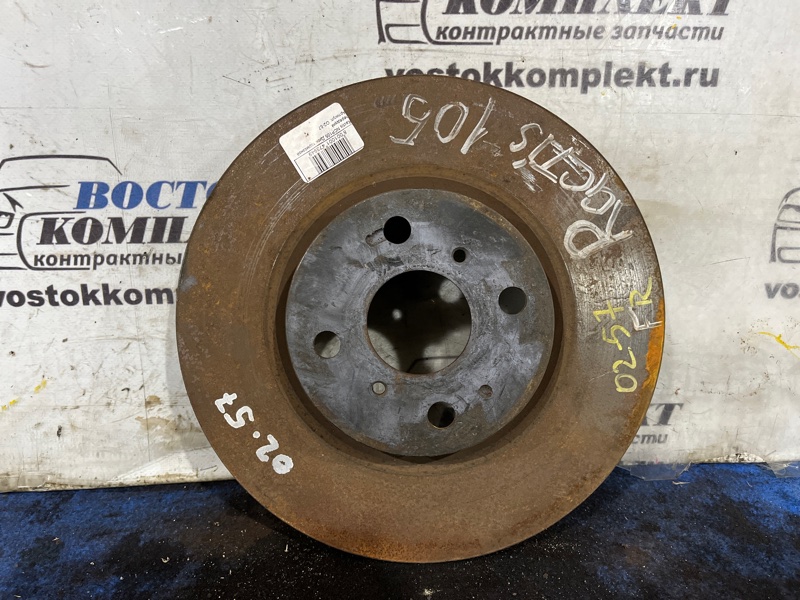 Диск тормозной Toyota Ractis NCP105 1NZ-FE перед