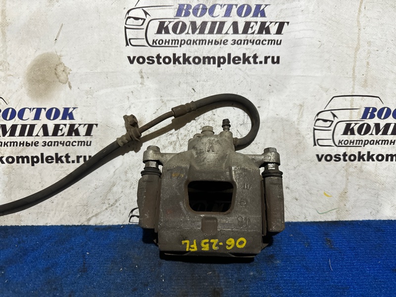 Суппорт Toyota Vitz NSP130 1NR-FE перед лев