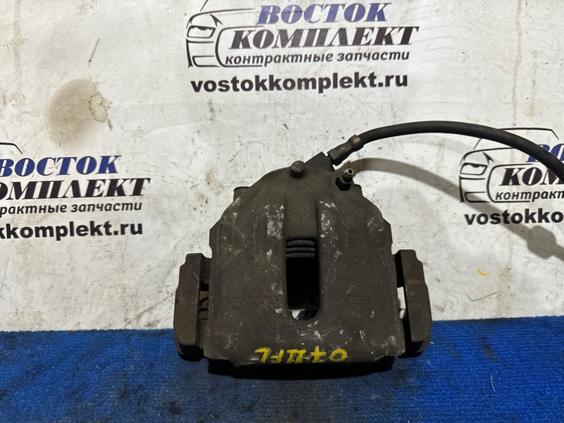 Суппорт Volvo S70  B5244T перед лев