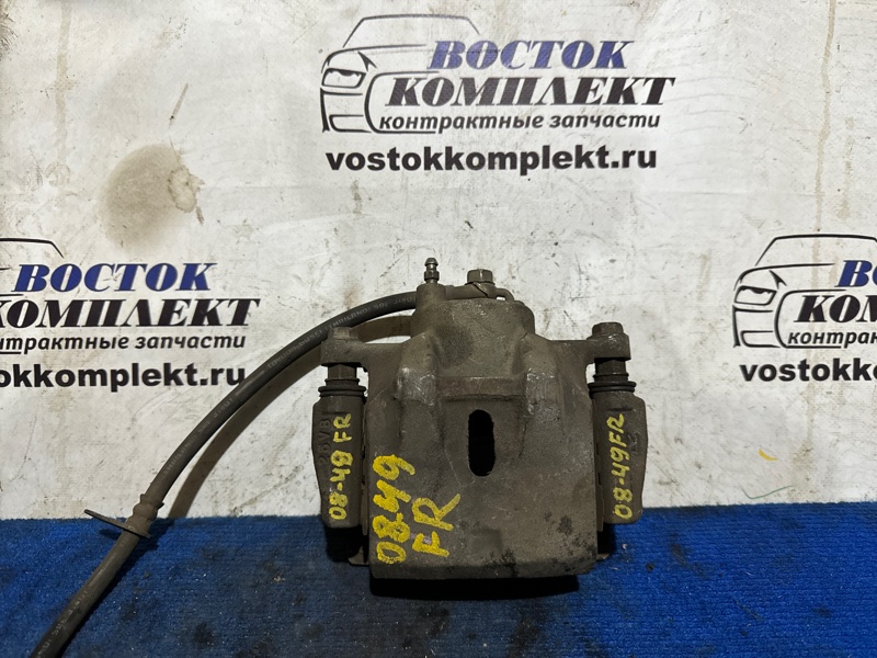 Суппорт Toyota Sienta NCP81G 1NZ-FE перед прав