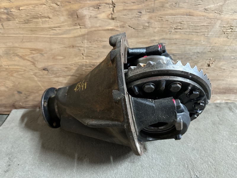 Редуктор моста Toyota Land Cruiser HDJ100 зад