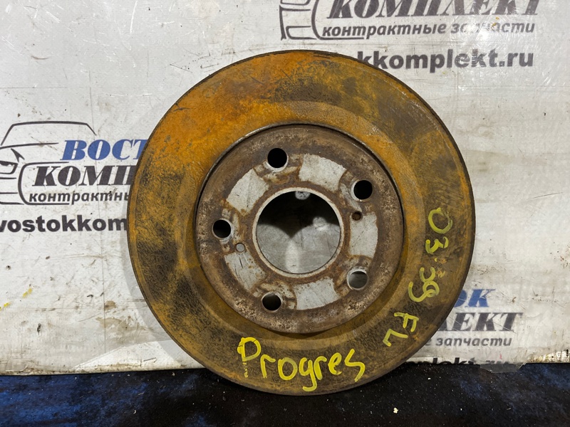 Диск тормозной Toyota Progres JCG10 1JZ-GE перед