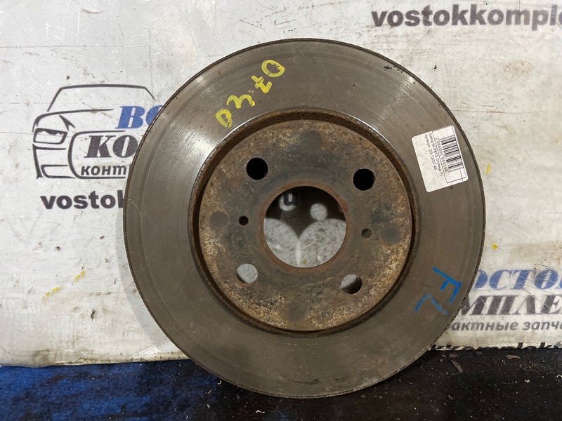 Диск тормозной Toyota Sienta NCP81G 1NZ-FE перед