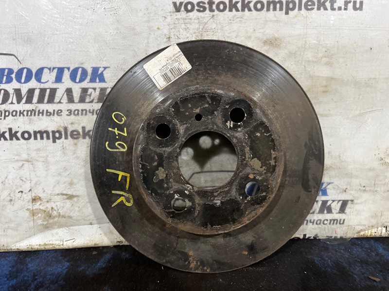 Диск тормозной Toyota Starlet EP91 4E-FE перед