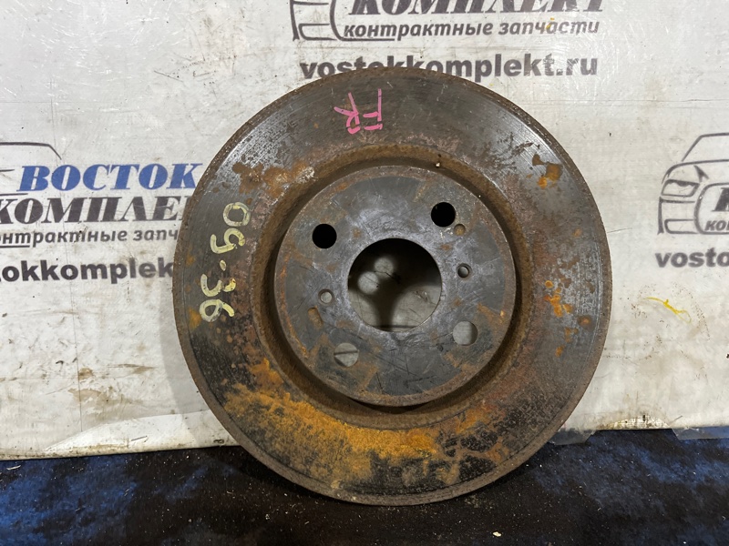 Диск тормозной Toyota Ractis SCP100 2SZ-FE перед