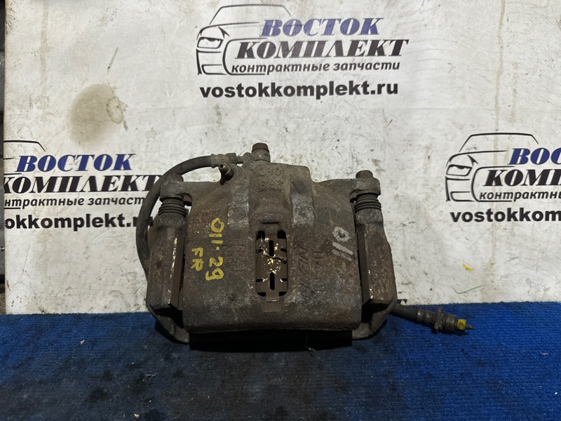 Суппорт Honda Stepwgn RF2 B20B перед прав