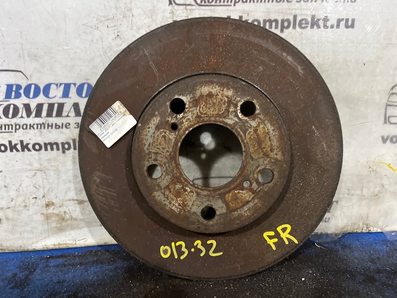 Диск тормозной Toyota Crown 2000 JZS171 1JZ-GE перед