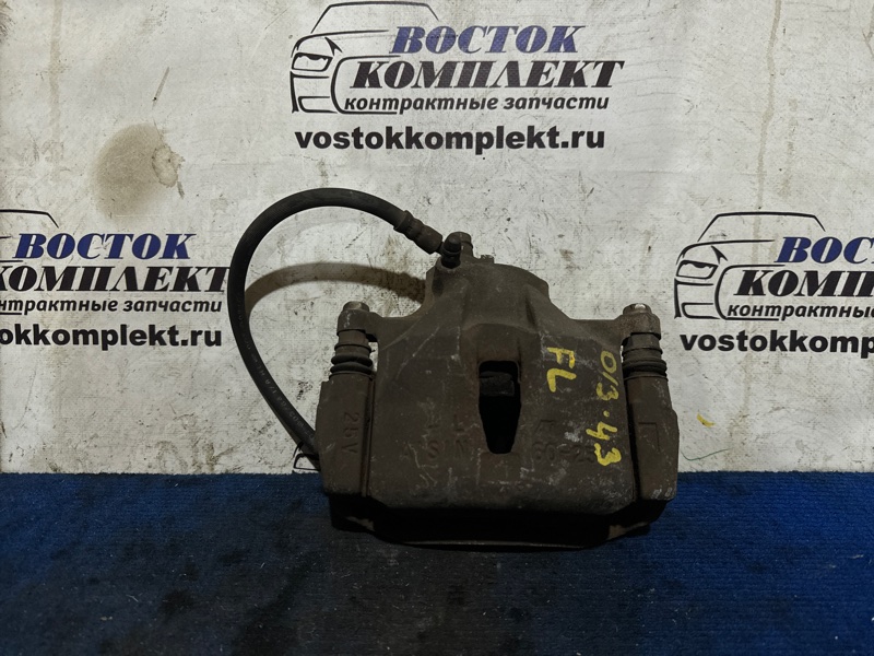 Суппорт Toyota Mark II 2004 GX110 1G-FE перед лев