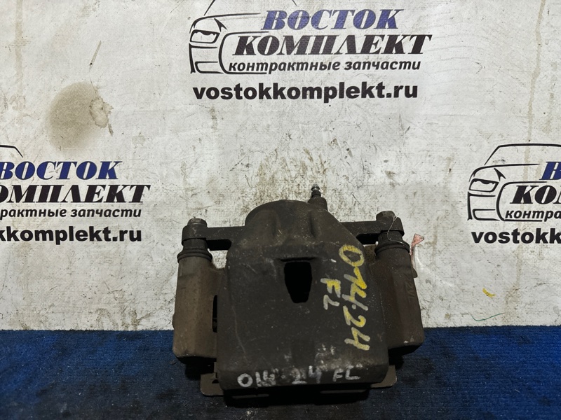 Суппорт Toyota Ractis 2008 SCP100 2SZ-FE перед лев