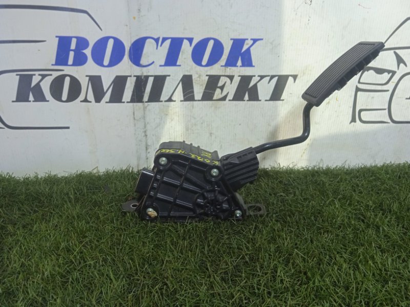 Педаль газа Honda Stepwgn 2011 RK1 R20A