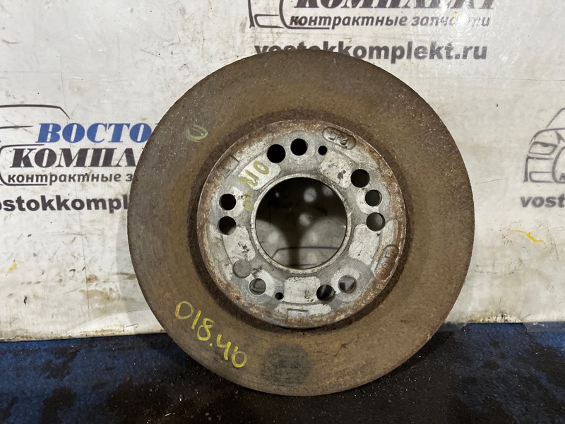 Диск тормозной Mitsubishi Debonair 1999 S26A 6G74 перед