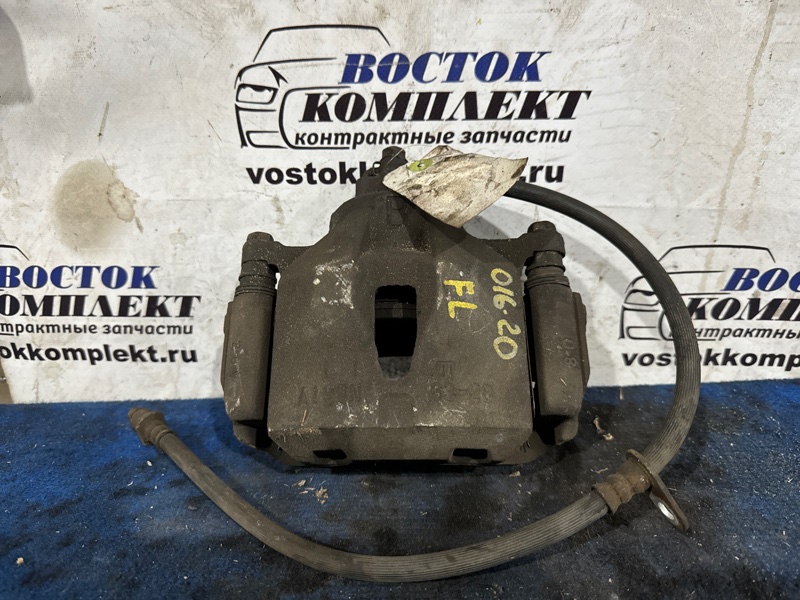 Суппорт Toyota Isis ANM15W 1AZ-FSE перед лев