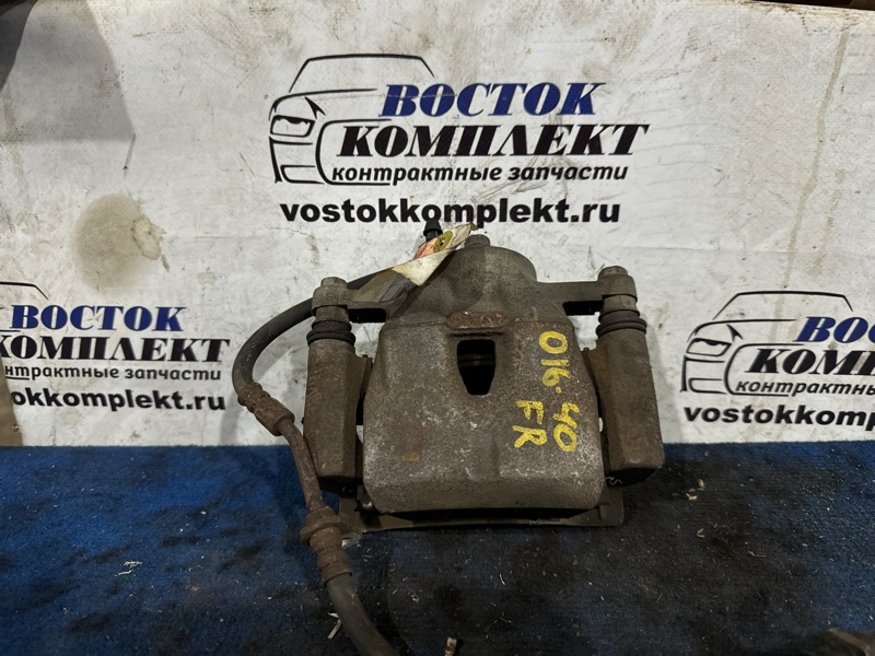 Суппорт Toyota Vitz KSP90 1KR-FE перед прав