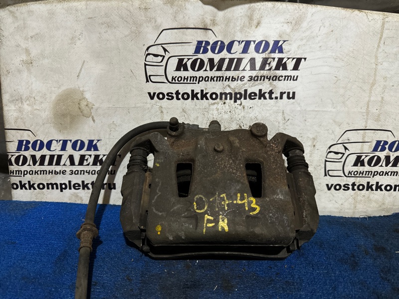 Суппорт Nissan Serena 2005 C25 MR20DE перед прав